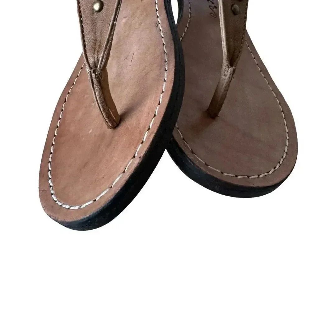 Matisse Brown Tan Thong Leather Flat Women’s  Sandals SZ 9 - Picture 8 of 13